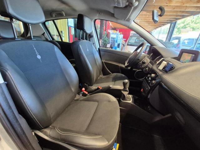 Renault Clio image 2