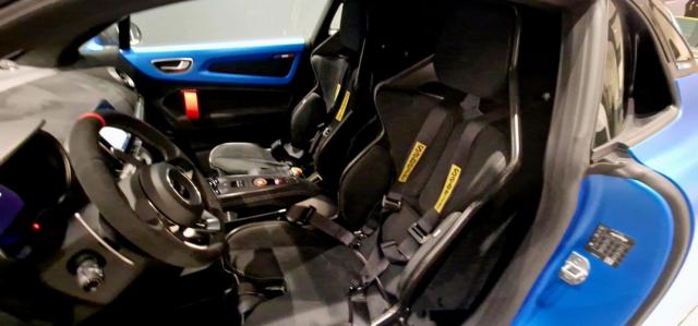 Alpine A110 image 1