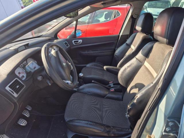 Peugeot 307 image 7