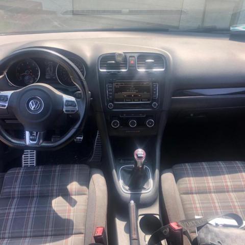 Volkswagen Golf image 3