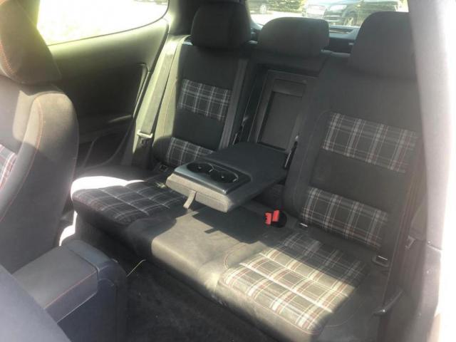 Volkswagen Golf image 7