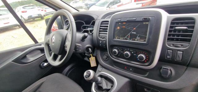Renault Trafic image 3