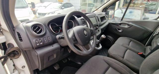 Renault Trafic image 4