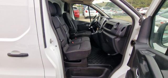 Renault Trafic image 7