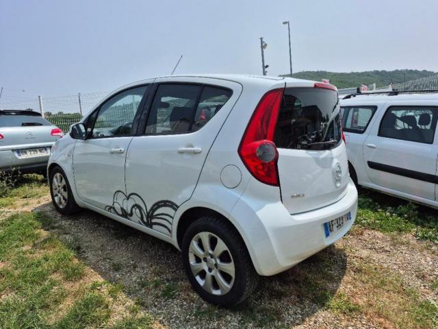 Opel Agila image 4