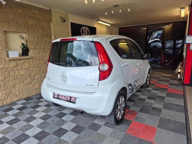 Opel Agila image 1