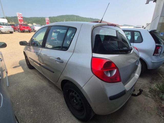 Renault Clio image 4