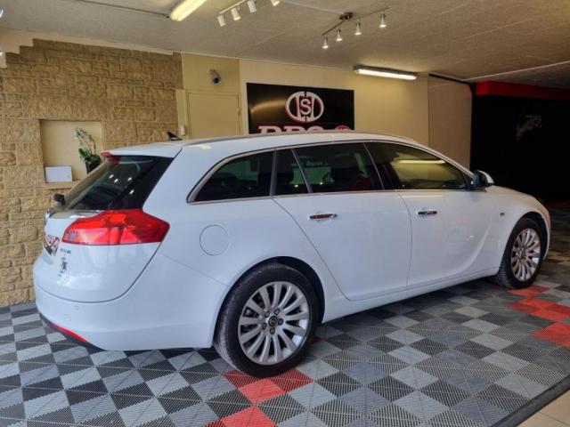 Opel Insignia image 2