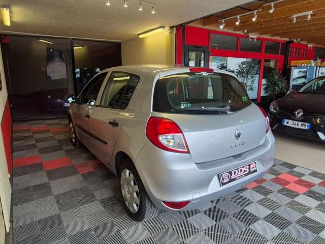 Renault Clio image 4