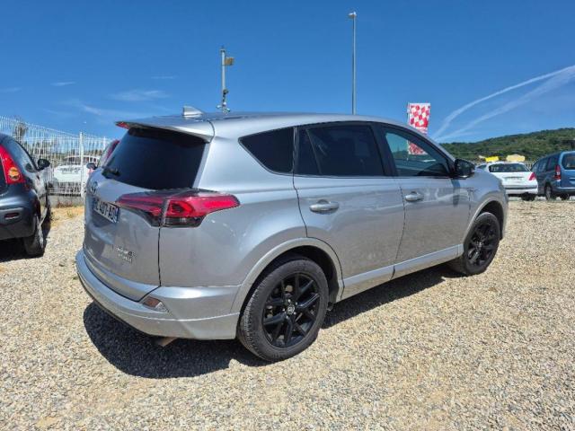 Toyota Rav4 image 6