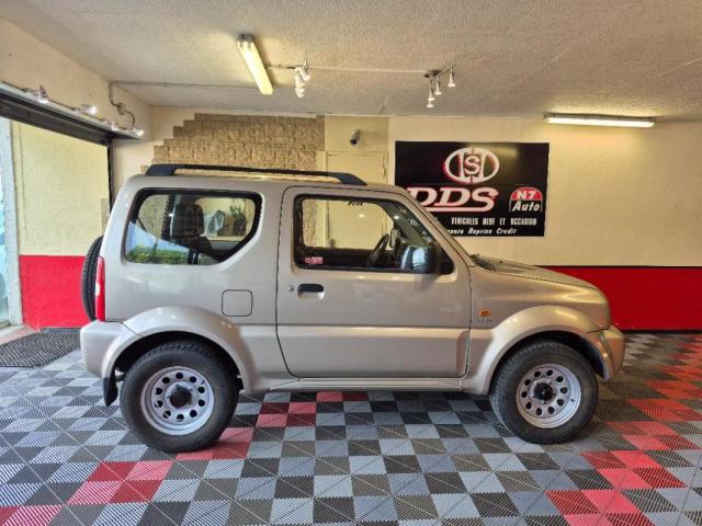 Suzuki Jimny image 4