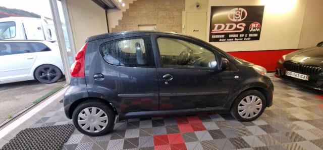 Peugeot 107 image 7