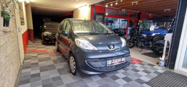 Peugeot 107 image 6