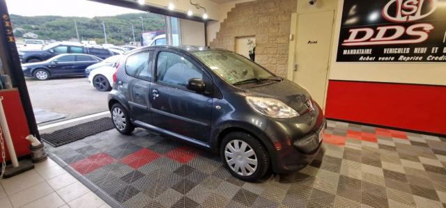 Peugeot 107 image 2