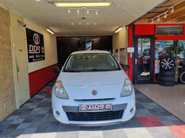 Renault Clio image 2