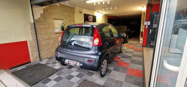 Peugeot 107 image 2