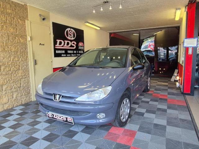 Peugeot 206 image 9