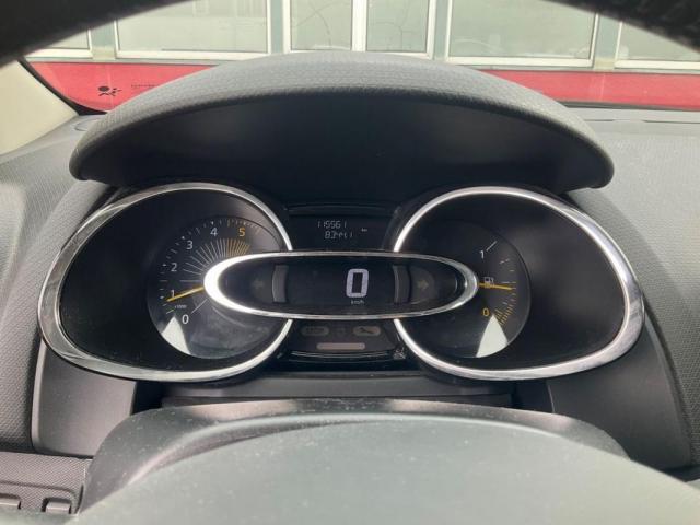 Renault Clio image 8