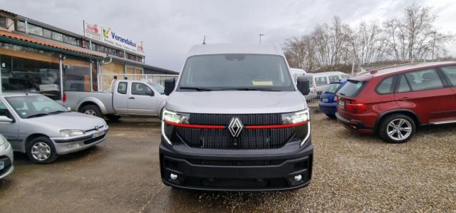 Renault Master image 9