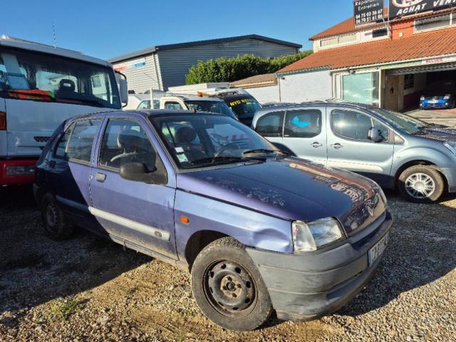 Renault Clio image 1