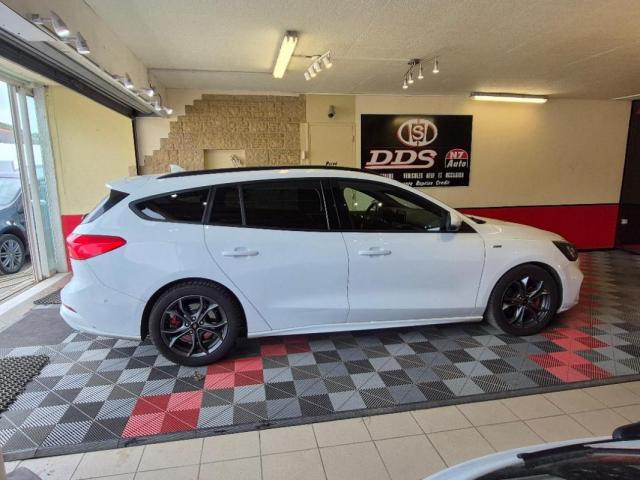 Ford Focus image 2