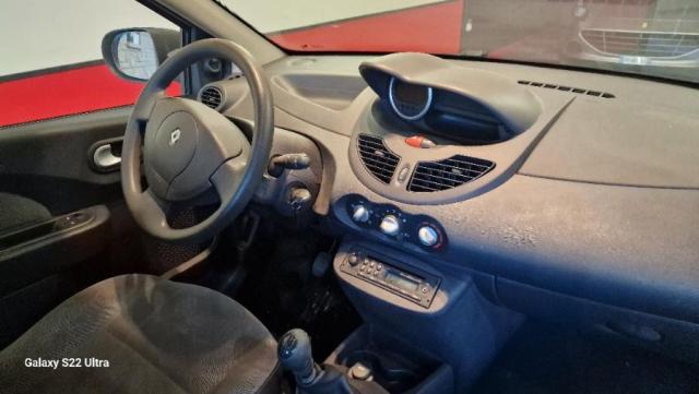 Renault Twingo image 9