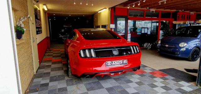 Ford Mustang image 7
