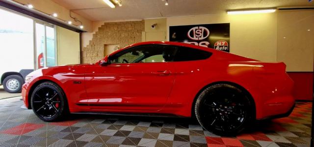Ford Mustang image 4