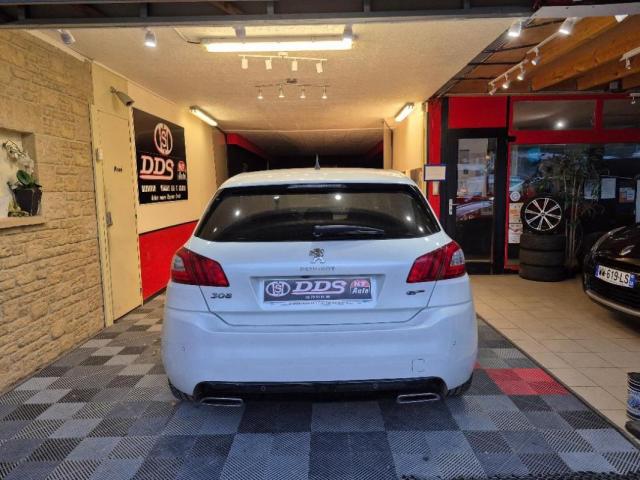 Peugeot 308 image 8
