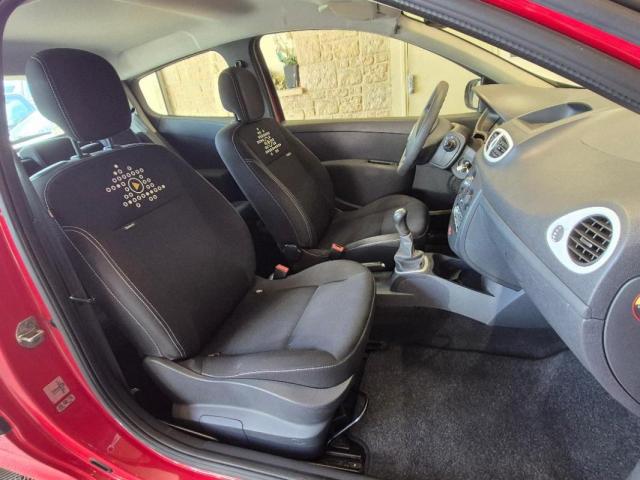 Renault Clio image 3