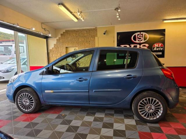 Renault Clio image 9