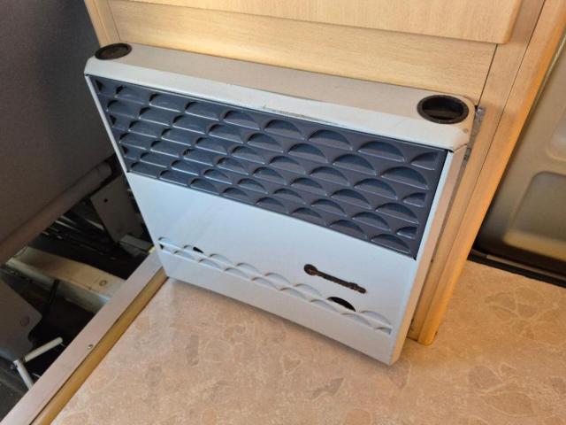 Ford Transit image 1