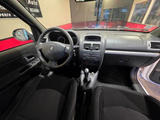 Renault Clio image 6