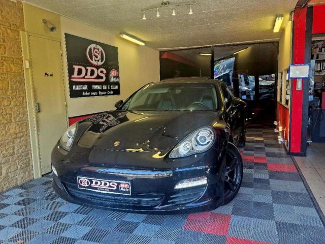Porsche Panamera image 9