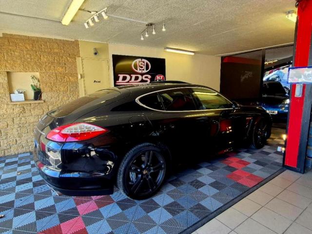 Porsche Panamera image 5