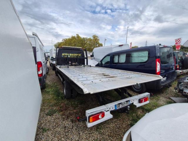 Renault Master image 3