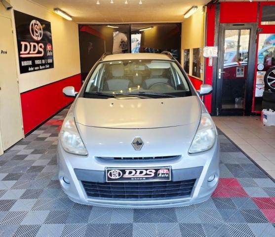 Renault Clio image 2