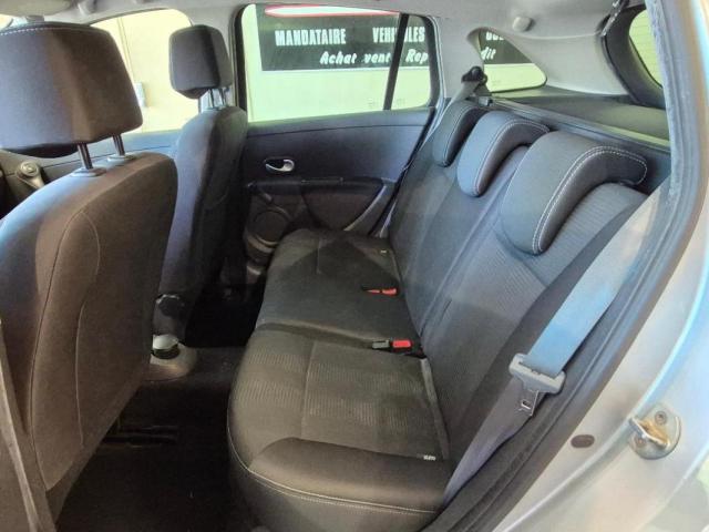 Renault Clio image 8