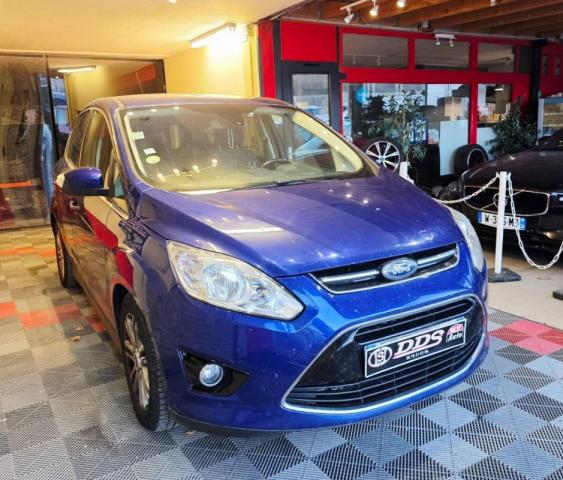 Ford C-Max image 9
