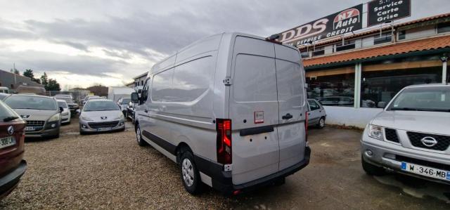 Renault Master image 3