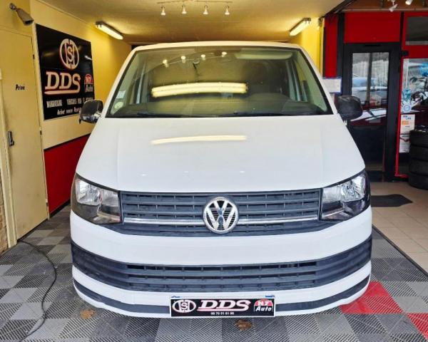 Volkswagen Transporter image 2