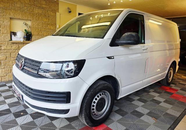 Volkswagen Transporter image 3