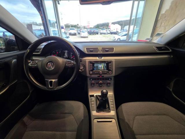 Volkswagen Passat image 2