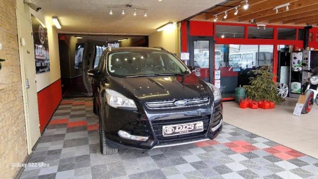 Ford Kuga image 4