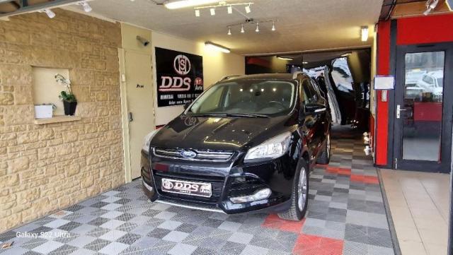 Ford Kuga image 5