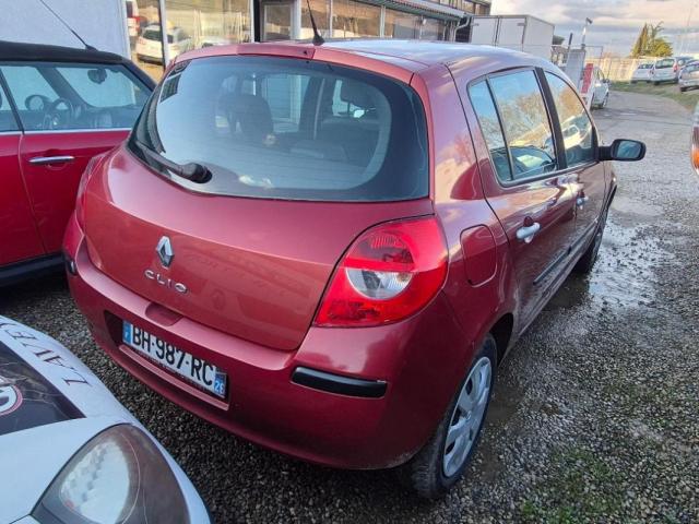 Renault Clio image 5
