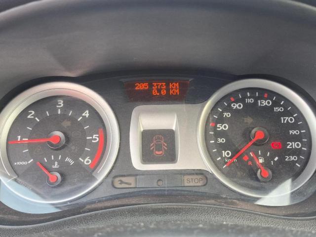 Renault Clio image 2