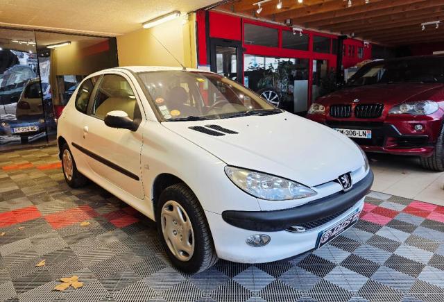 Peugeot 206 image 1