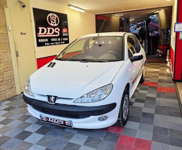 Peugeot 206 image 3