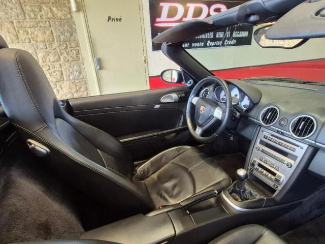 Porsche Boxster image 7